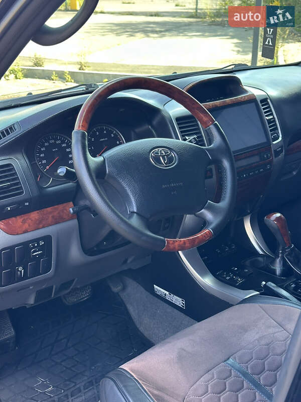 Внедорожник / Кроссовер Toyota Land Cruiser Prado 2007 в Харькове фото 14 Внедорожник / Кроссовер Toyota Land Cruiser Prado 2007 в Харькове