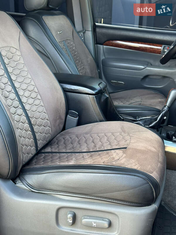 Внедорожник / Кроссовер Toyota Land Cruiser Prado 2007 в Харькове фото 36 Внедорожник / Кроссовер Toyota Land Cruiser Prado 2007 в Харькове