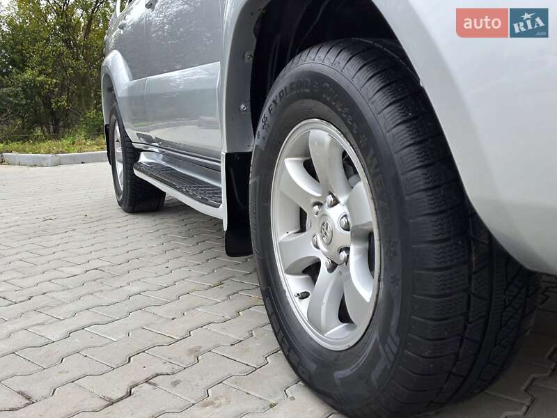Внедорожник / Кроссовер Toyota Land Cruiser Prado 2006 в Хмельницком