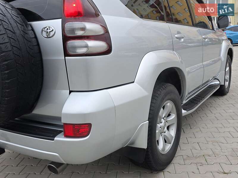 Внедорожник / Кроссовер Toyota Land Cruiser Prado 2006 в Хмельницком