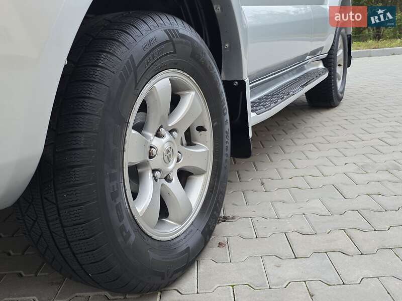 Внедорожник / Кроссовер Toyota Land Cruiser Prado 2006 в Хмельницком