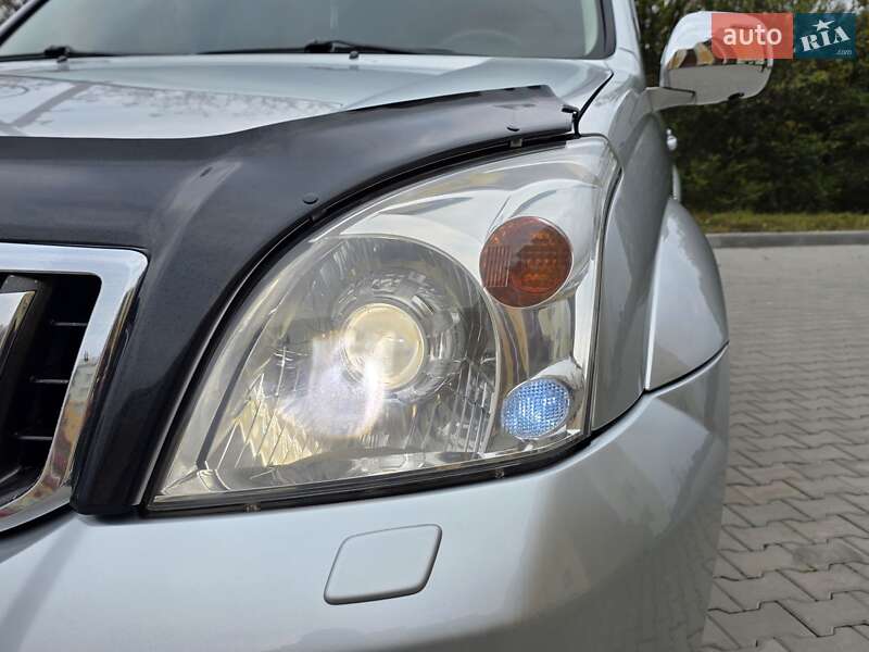 Внедорожник / Кроссовер Toyota Land Cruiser Prado 2006 в Хмельницком