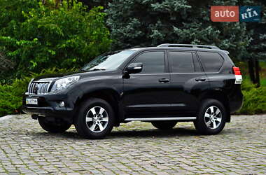 Внедорожник / Кроссовер Toyota Land Cruiser Prado 2012 в 