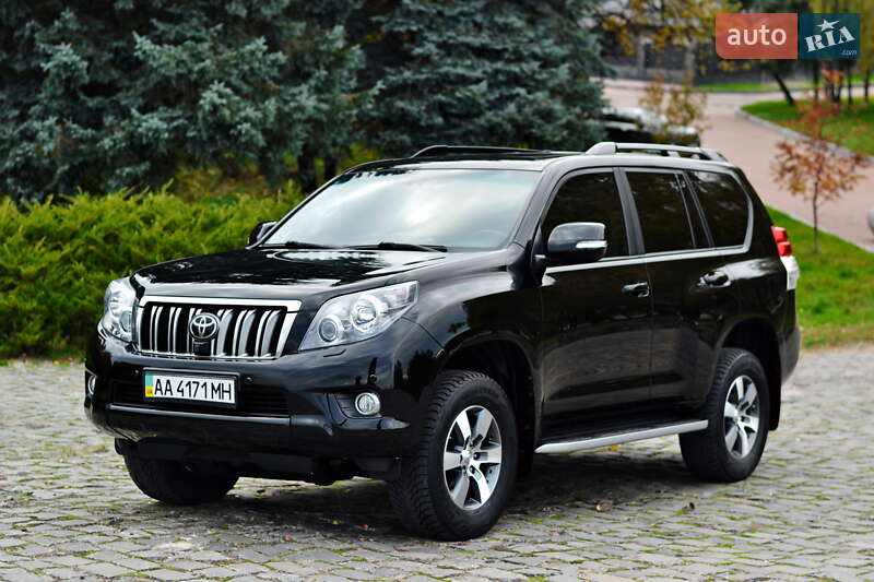 Позашляховик / Кросовер Toyota Land Cruiser Prado 2012 в Житомирі