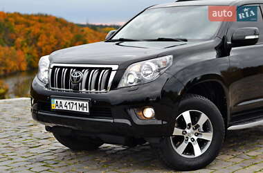 Внедорожник / Кроссовер Toyota Land Cruiser Prado 2012 в 