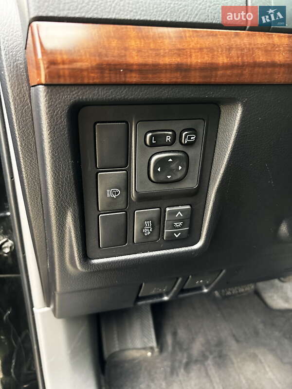 Позашляховик / Кросовер Toyota Land Cruiser Prado 2012 в Житомирі