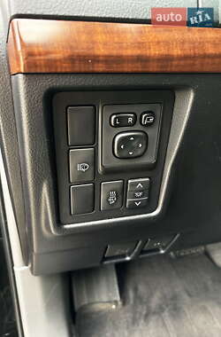 Внедорожник / Кроссовер Toyota Land Cruiser Prado 2012 в 