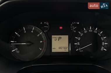 Внедорожник / Кроссовер Toyota Land Cruiser Prado 2019 в 