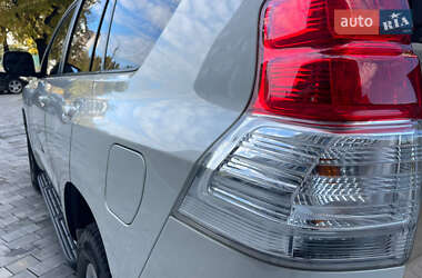 Внедорожник / Кроссовер Toyota Land Cruiser Prado 2011 в 