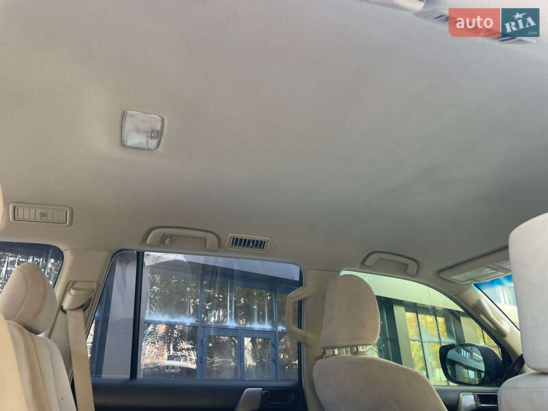 Внедорожник / Кроссовер Toyota Land Cruiser Prado 2011 в Черновцах фото 31 Внедорожник / Кроссовер Toyota Land Cruiser Prado 2011 в Черновцах