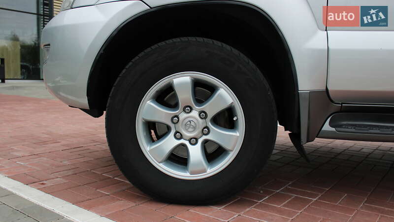 Внедорожник / Кроссовер Toyota Land Cruiser Prado 2006 в Черкассах