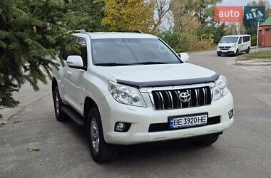 Внедорожник / Кроссовер Toyota Land Cruiser Prado 2013 в 