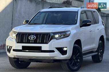 Позашляховик / Кросовер Toyota Land Cruiser Prado 2021 в  Позашляховик / Кросовер Toyota Land Cruiser Prado 2021 в