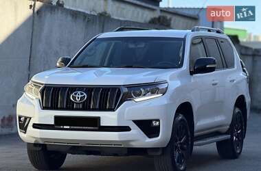 Позашляховик / Кросовер Toyota Land Cruiser Prado 2021 в  фото 6 Позашляховик / Кросовер Toyota Land Cruiser Prado 2021 в