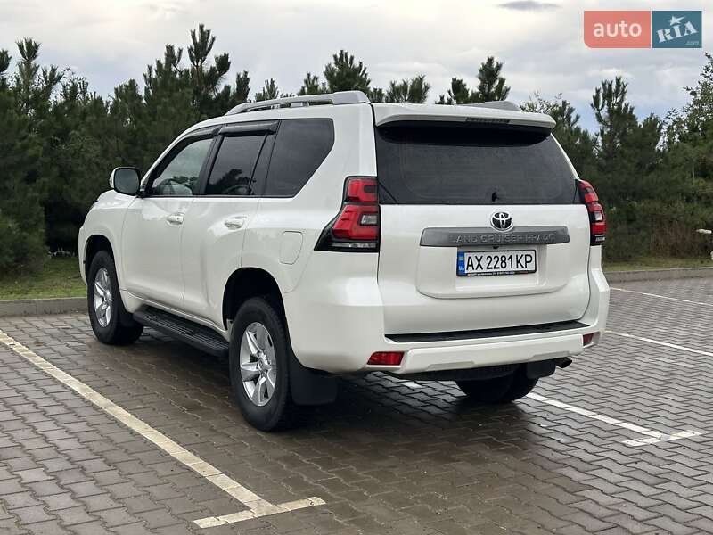 Позашляховик / Кросовер Toyota Land Cruiser Prado 2019 в Одесі фото 10 Позашляховик / Кросовер Toyota Land Cruiser Prado 2019 в Одесі