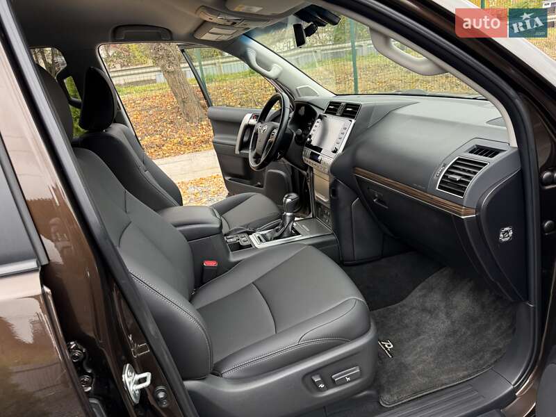 Внедорожник / Кроссовер Toyota Land Cruiser Prado 2022 в Виннице