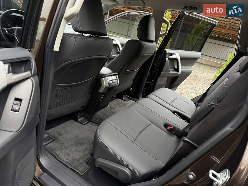 Внедорожник / Кроссовер Toyota Land Cruiser Prado 2022 в Виннице