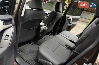 Позашляховик / Кросовер Toyota Land Cruiser Prado 2022 в 