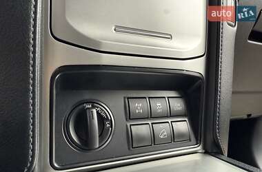 Позашляховик / Кросовер Toyota Land Cruiser Prado 2022 в 