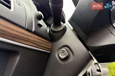 Позашляховик / Кросовер Toyota Land Cruiser Prado 2022 в 