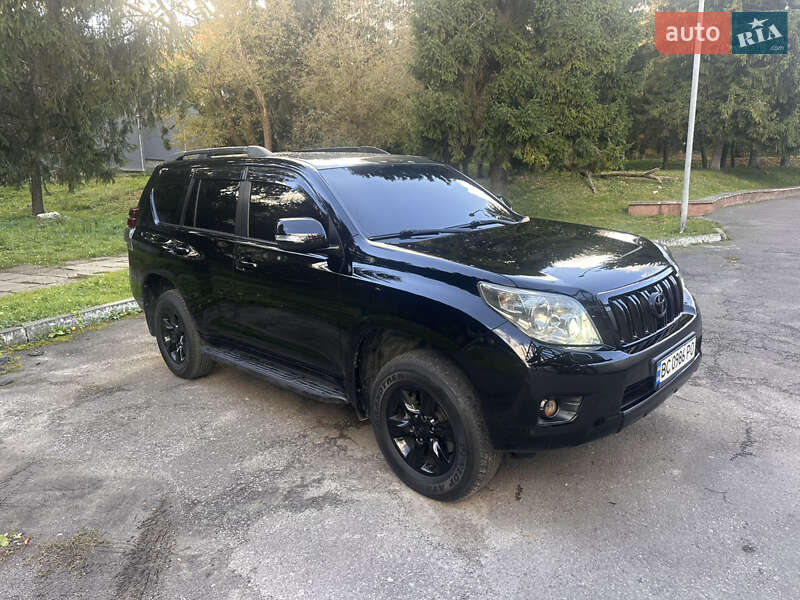 Внедорожник / Кроссовер Toyota Land Cruiser Prado 2010 в Львове