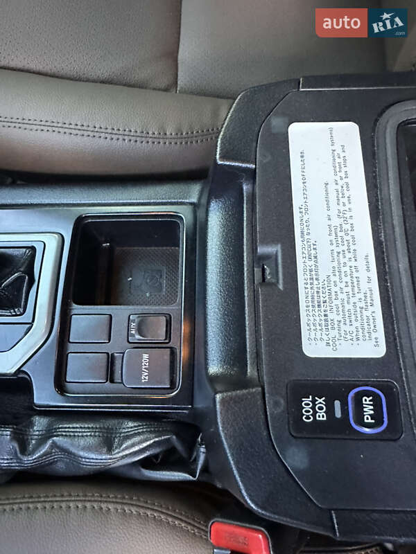 Внедорожник / Кроссовер Toyota Land Cruiser Prado 2010 в Львове