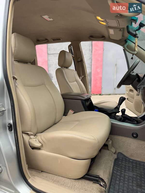 Позашляховик / Кросовер Toyota Land Cruiser Prado 2004 в Лубнах фото 28 Позашляховик / Кросовер Toyota Land Cruiser Prado 2004 в Лубнах