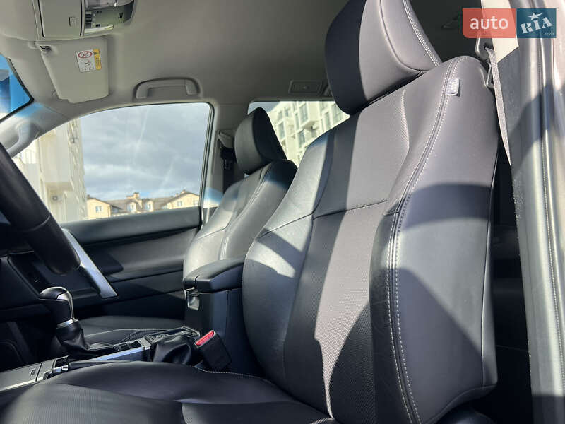 Позашляховик / Кросовер Toyota Land Cruiser Prado 2018 в Ужгороді фото 31 Позашляховик / Кросовер Toyota Land Cruiser Prado 2018 в Ужгороді