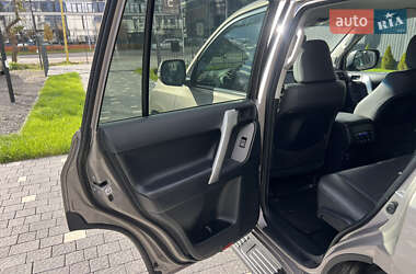 Внедорожник / Кроссовер Toyota Land Cruiser Prado 2018 в 