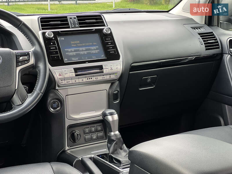 Позашляховик / Кросовер Toyota Land Cruiser Prado 2018 в Ужгороді фото 40 Позашляховик / Кросовер Toyota Land Cruiser Prado 2018 в Ужгороді