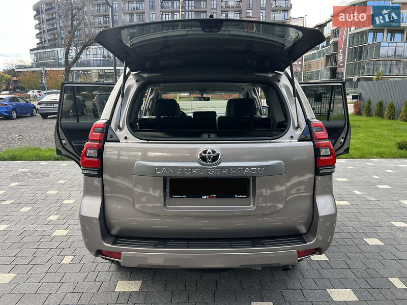 Позашляховик / Кросовер Toyota Land Cruiser Prado 2018 в Ужгороді фото 65 Позашляховик / Кросовер Toyota Land Cruiser Prado 2018 в Ужгороді