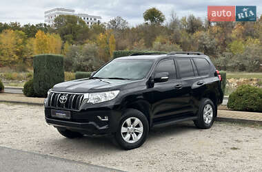 Внедорожник / Кроссовер Toyota Land Cruiser Prado 2019 в Днепре