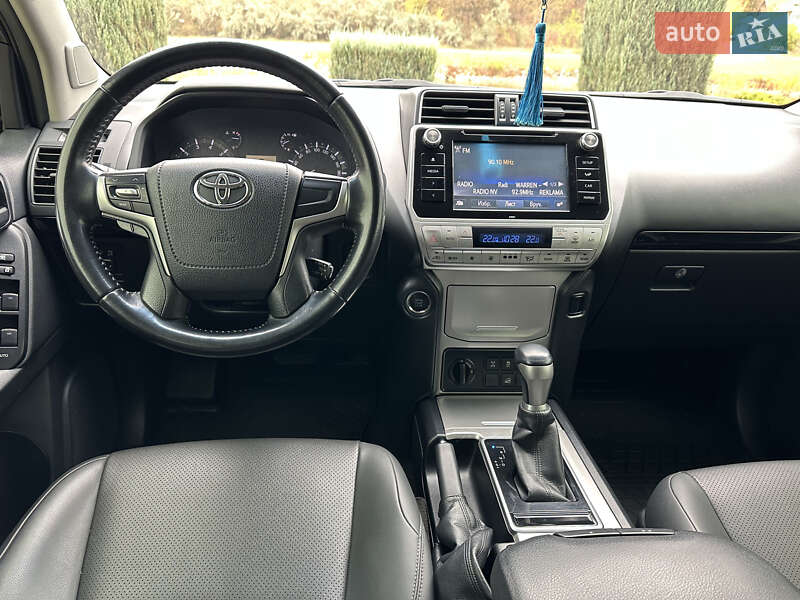 Внедорожник / Кроссовер Toyota Land Cruiser Prado 2019 в Днепре фото 28 Внедорожник / Кроссовер Toyota Land Cruiser Prado 2019 в Днепре