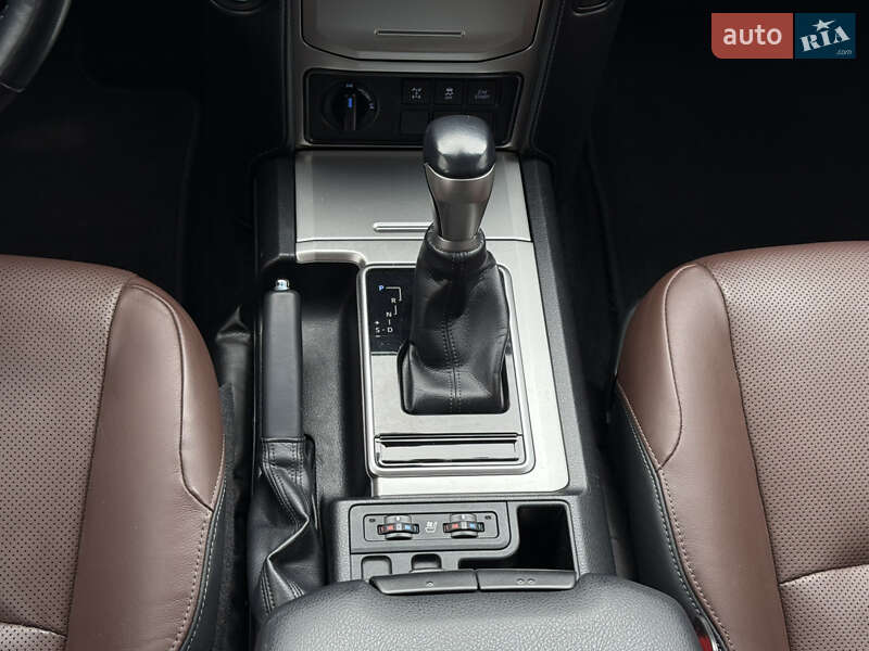 Внедорожник / Кроссовер Toyota Land Cruiser Prado 2018 в Тернополе фото 12 Внедорожник / Кроссовер Toyota Land Cruiser Prado 2018 в Тернополе