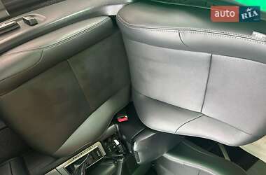 Внедорожник / Кроссовер Toyota Land Cruiser Prado 2019 в 