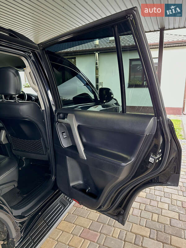 Позашляховик / Кросовер Toyota Land Cruiser Prado 2018 в Києві