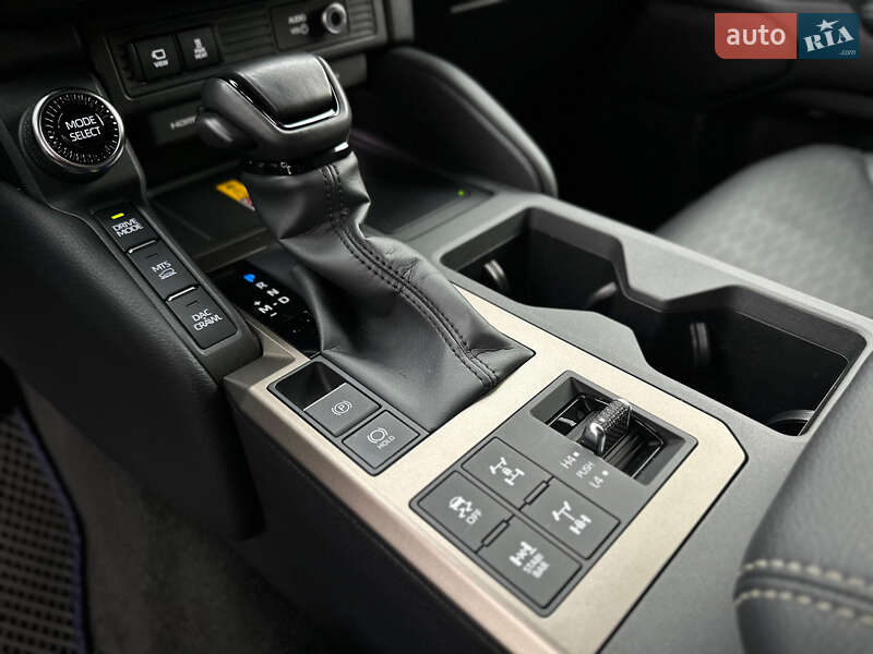 Внедорожник / Кроссовер Toyota Land Cruiser Prado 2024 в Киеве фото 49 Внедорожник / Кроссовер Toyota Land Cruiser Prado 2024 в Киеве