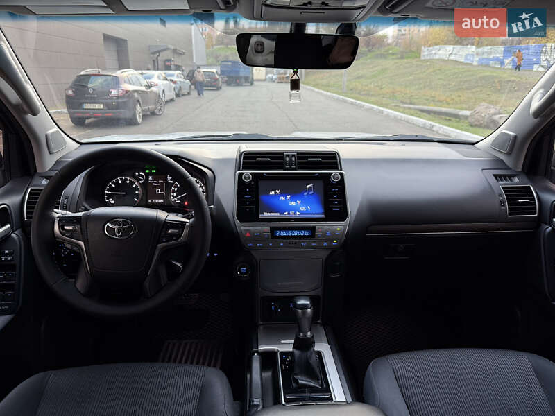 Внедорожник / Кроссовер Toyota Land Cruiser Prado 2019 в Кривом Роге фото 22 Внедорожник / Кроссовер Toyota Land Cruiser Prado 2019 в Кривом Роге