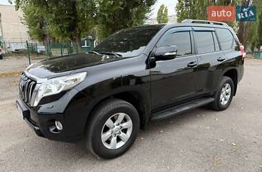 Позашляховик / Кросовер Toyota Land Cruiser Prado 2016 в 