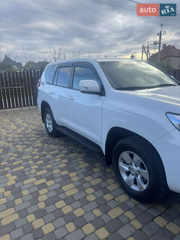 Внедорожник / Кроссовер Toyota Land Cruiser Prado 2019 в Львове фото 5 Внедорожник / Кроссовер Toyota Land Cruiser Prado 2019 в Львове