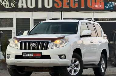 Внедорожник / Кроссовер Toyota Land Cruiser Prado 2012 в Харькове