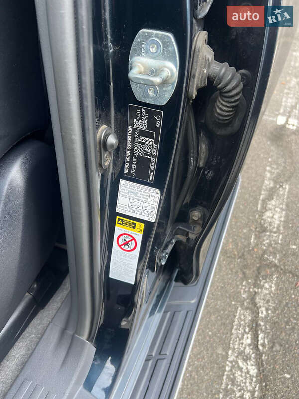 Позашляховик / Кросовер Toyota Land Cruiser Prado 2010 в Києві фото 2 Позашляховик / Кросовер Toyota Land Cruiser Prado 2010 в Києві