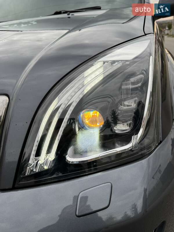 Позашляховик / Кросовер Toyota Land Cruiser Prado 2003 в Харкові