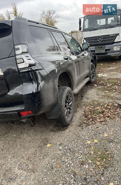 Позашляховик / Кросовер Toyota Land Cruiser Prado 2021 в Черкасах