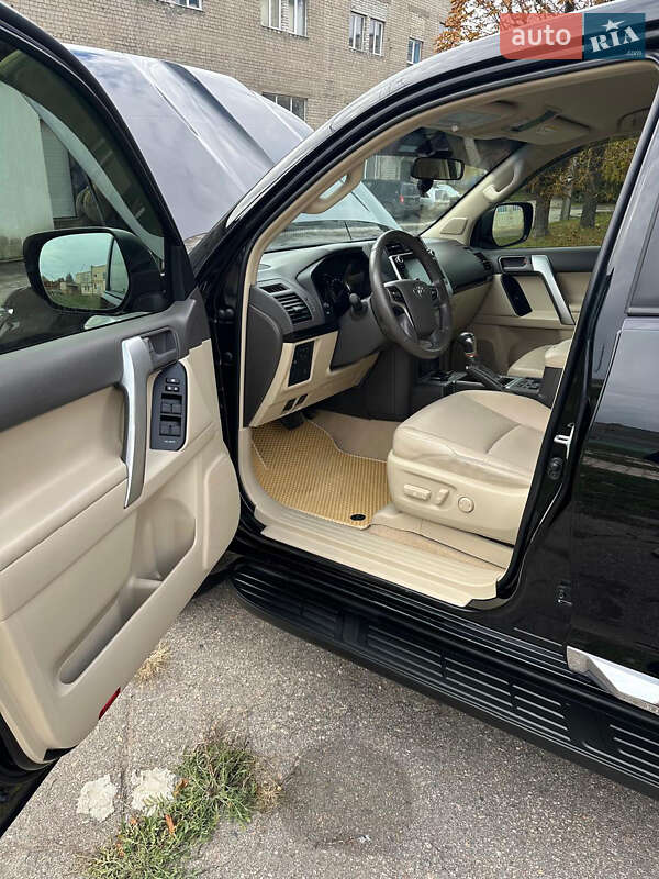 Внедорожник / Кроссовер Toyota Land Cruiser Prado 2018 в Харькове