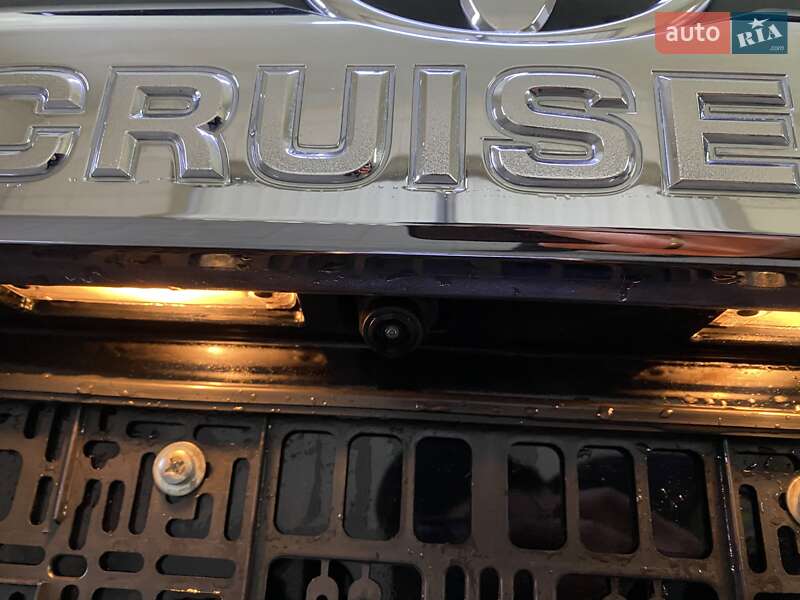 Позашляховик / Кросовер Toyota Land Cruiser Prado 2019 в Умані фото 34 Позашляховик / Кросовер Toyota Land Cruiser Prado 2019 в Умані