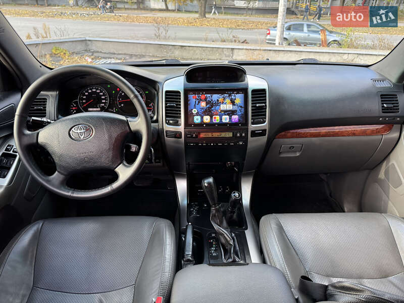 Внедорожник / Кроссовер Toyota Land Cruiser Prado 2005 в Запорожье