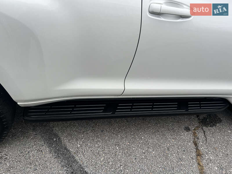 Внедорожник / Кроссовер Toyota Land Cruiser Prado 2012 в Запорожье фото 46 Внедорожник / Кроссовер Toyota Land Cruiser Prado 2012 в Запорожье