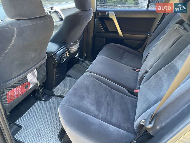 Позашляховик / Кросовер Toyota Land Cruiser Prado 2013 в Івано-Франківську фото 16 Позашляховик / Кросовер Toyota Land Cruiser Prado 2013 в Івано-Франківську