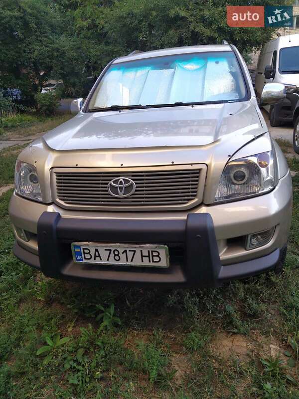 Внедорожник / Кроссовер Toyota Land Cruiser Prado 2005 в Кропивницком